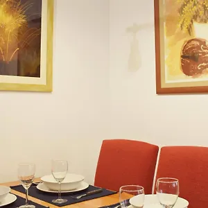 fantstico-apartamento-de-dos-dormitorios-en-el-soho.1costadelsol.com/