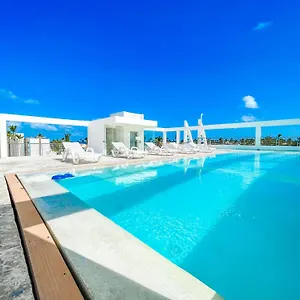 Ducassi & Beach - Playa Bavaro - Wifi - Parking - Rooftop Pool & Spa  , Punta Cana República Dominicana